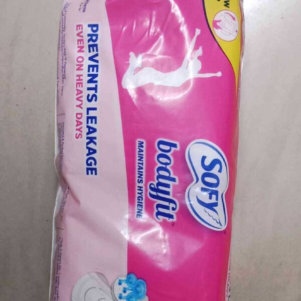 Sofy bodyfit maintains hygiene deep absorbent 7pads