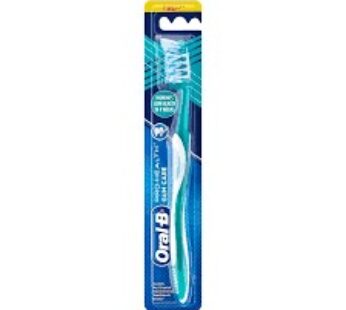 Oral B Medium Criss Cross Gum careTooth Brush 1N